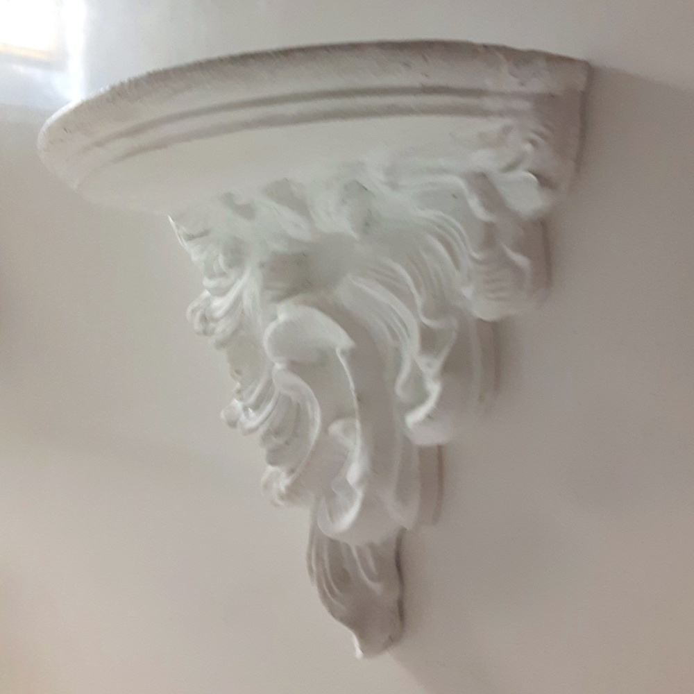 Shelf Decorative Baroque Wood White Great for a Bathroom Space or Kitchen